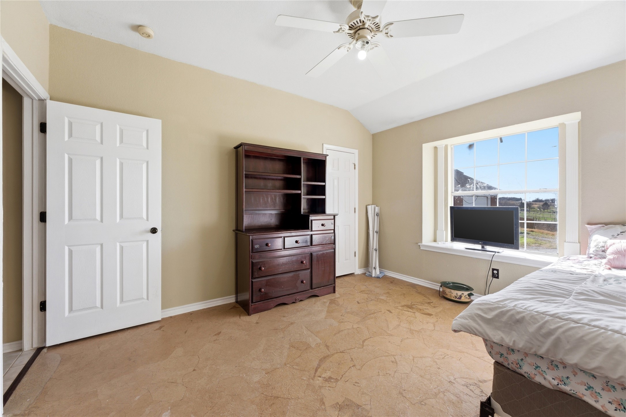 14529 County Road 511 Venus TX 76084