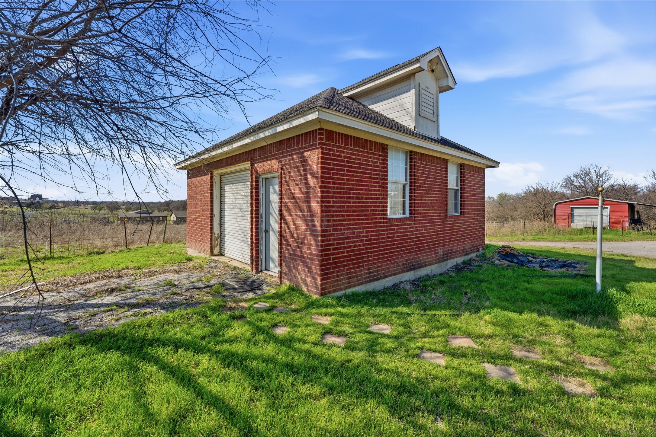 14529 County Road 511 Venus TX 76084