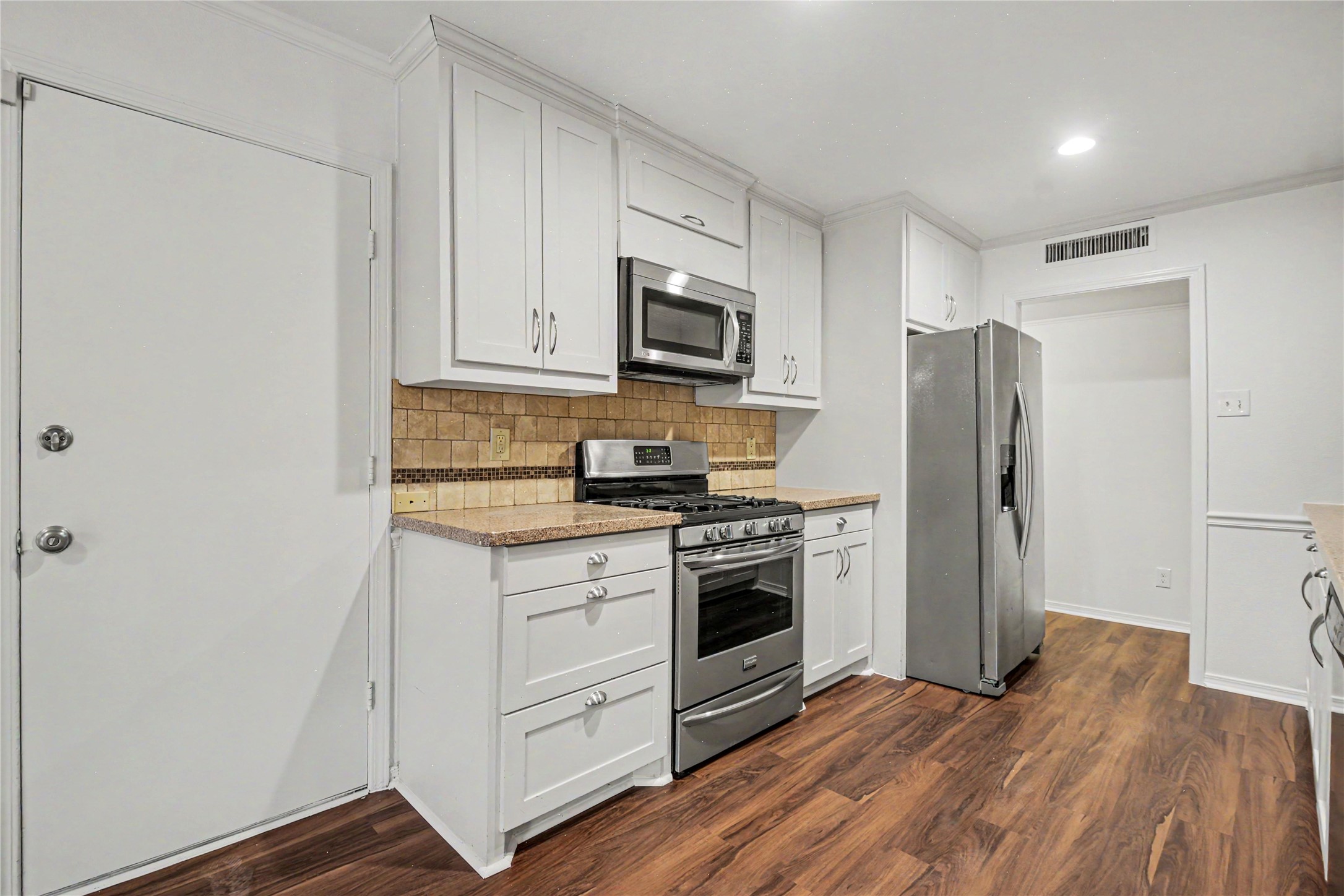 2905 Arcadia Lane Carrollton TX 75007