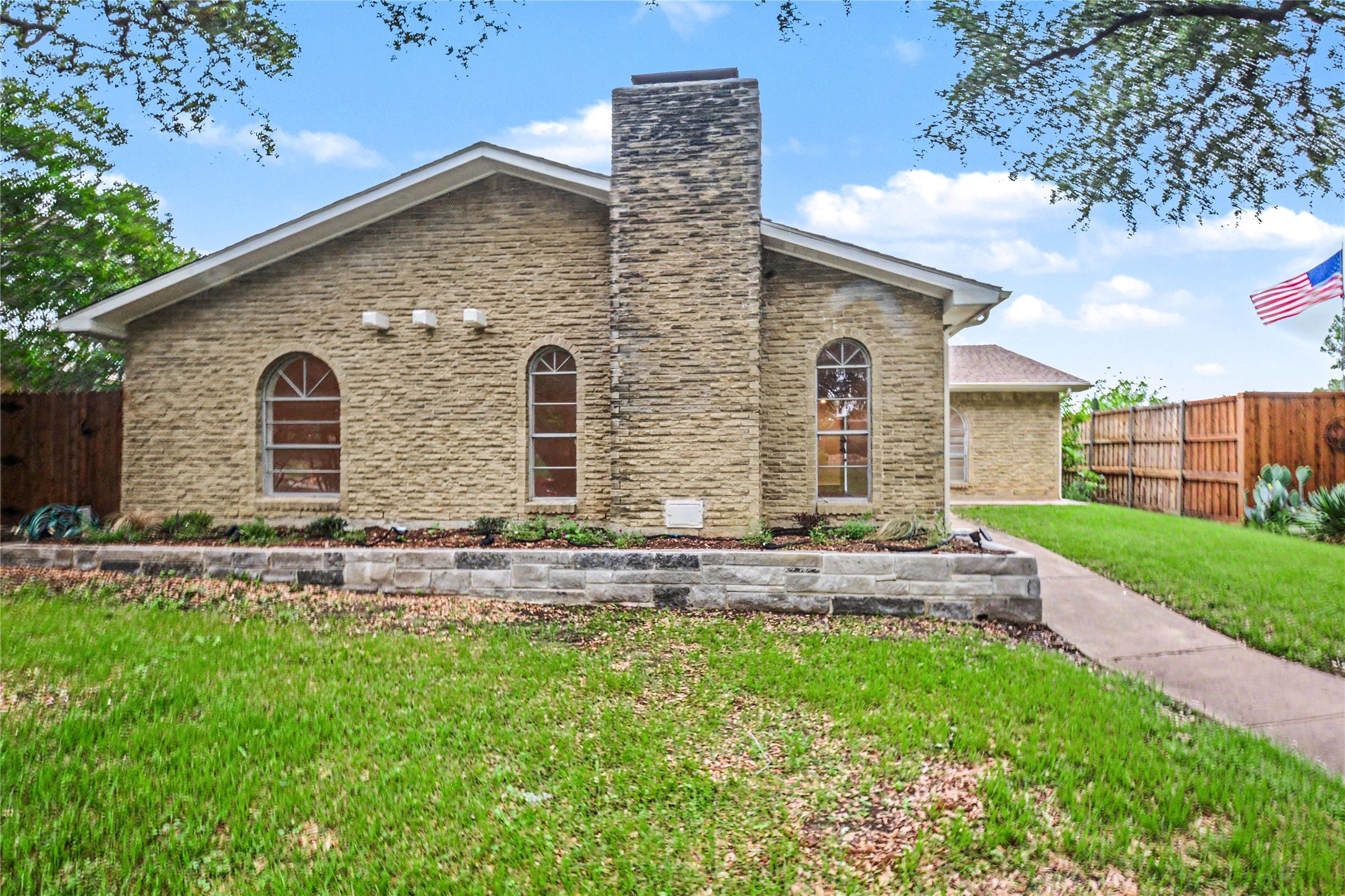 2905 Arcadia Lane Carrollton TX 75007