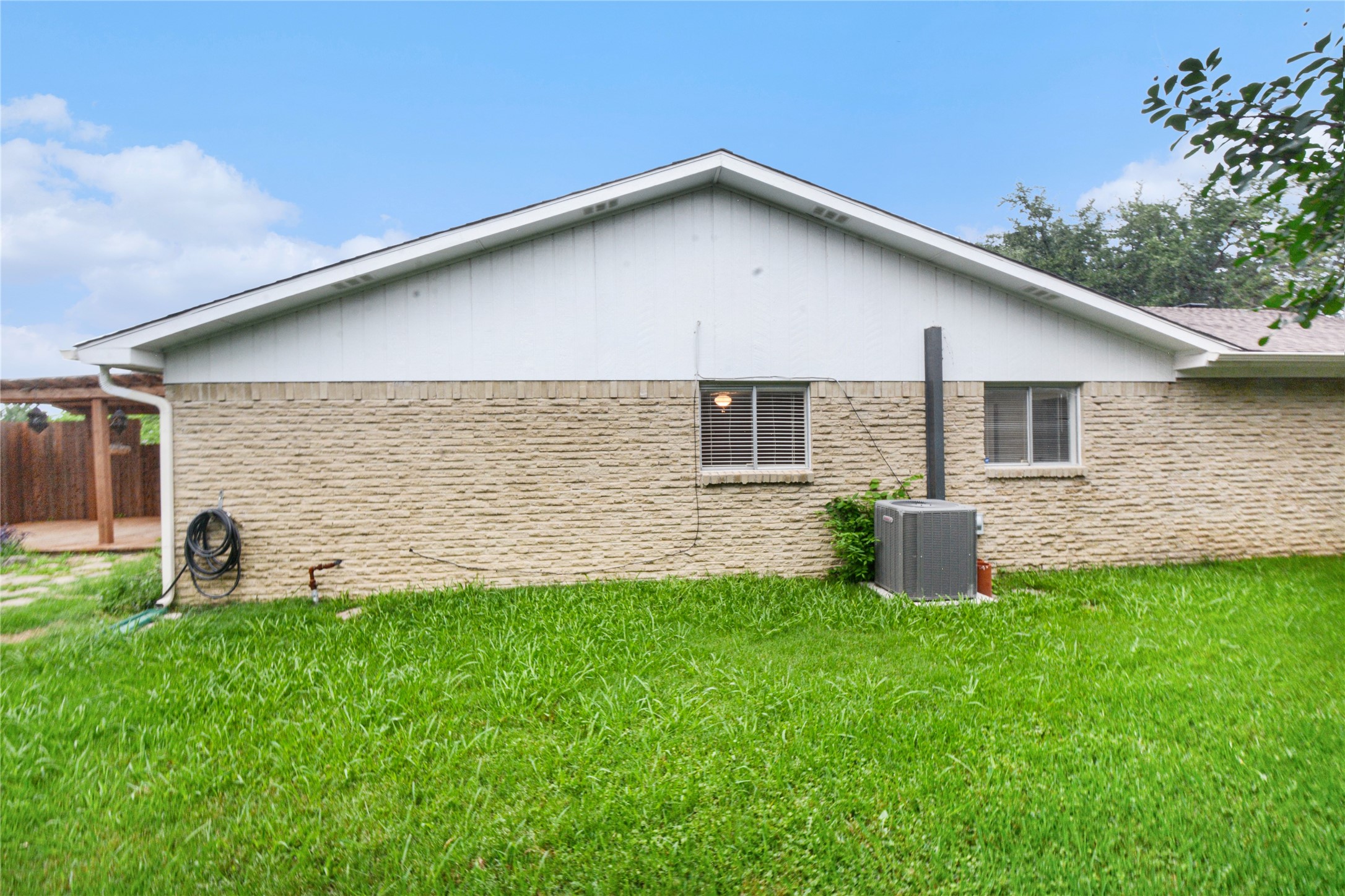 2905 Arcadia Lane Carrollton TX 75007