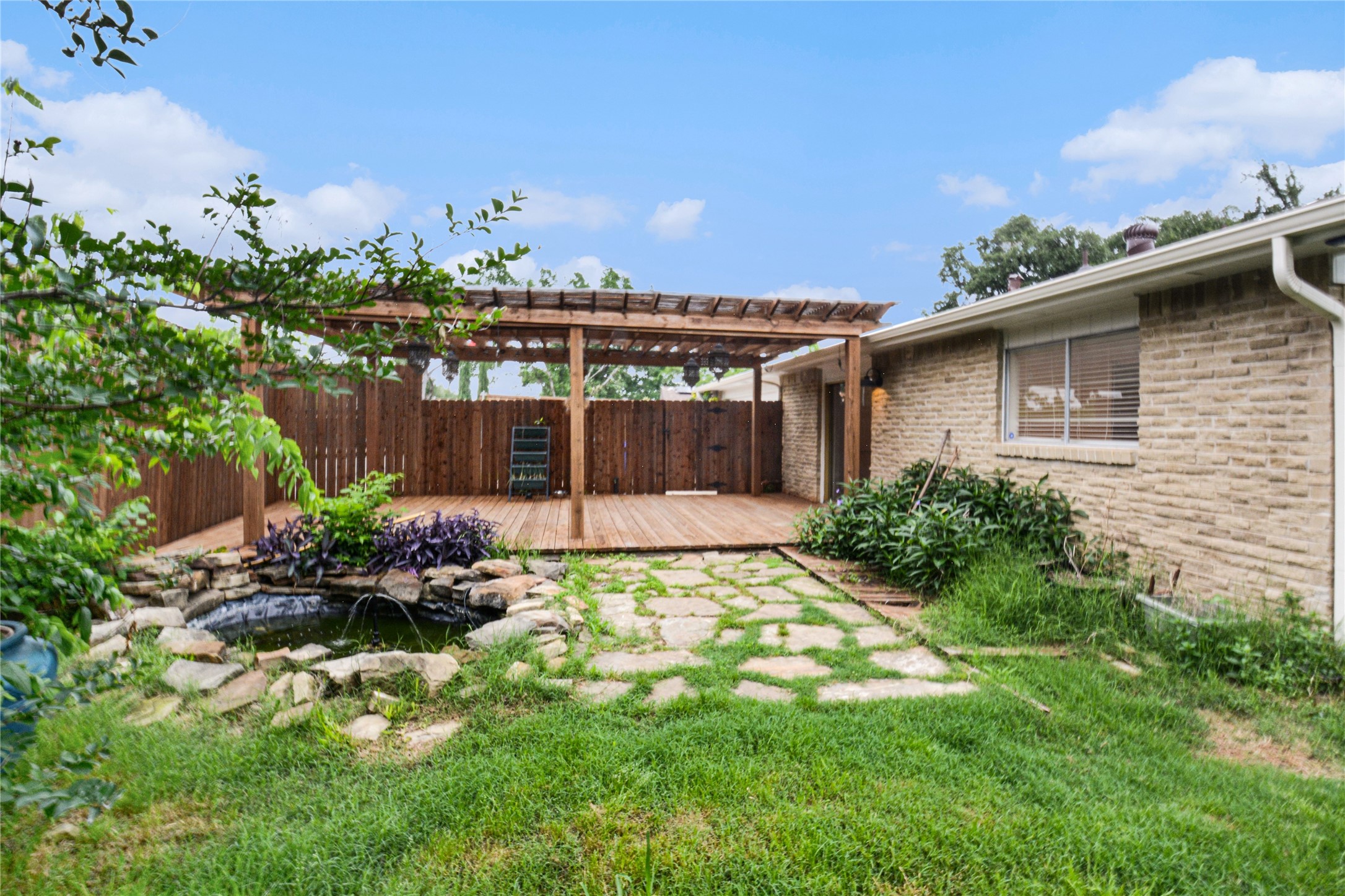 2905 Arcadia Lane Carrollton TX 75007