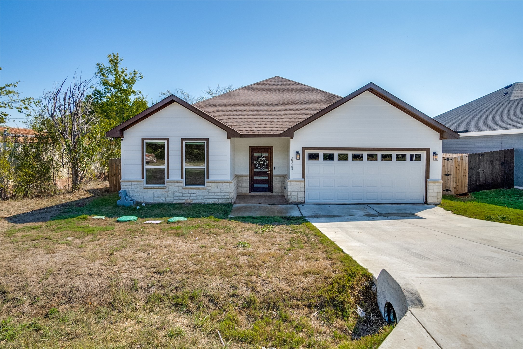 2303 Pedernales Court Granbury TX 76048