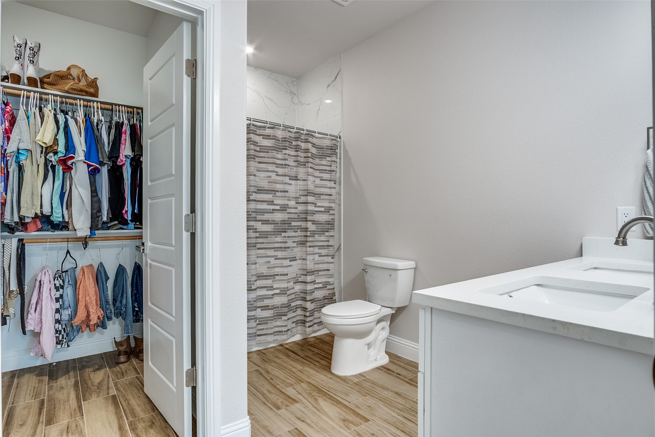 2303 Pedernales Court Granbury TX 76048