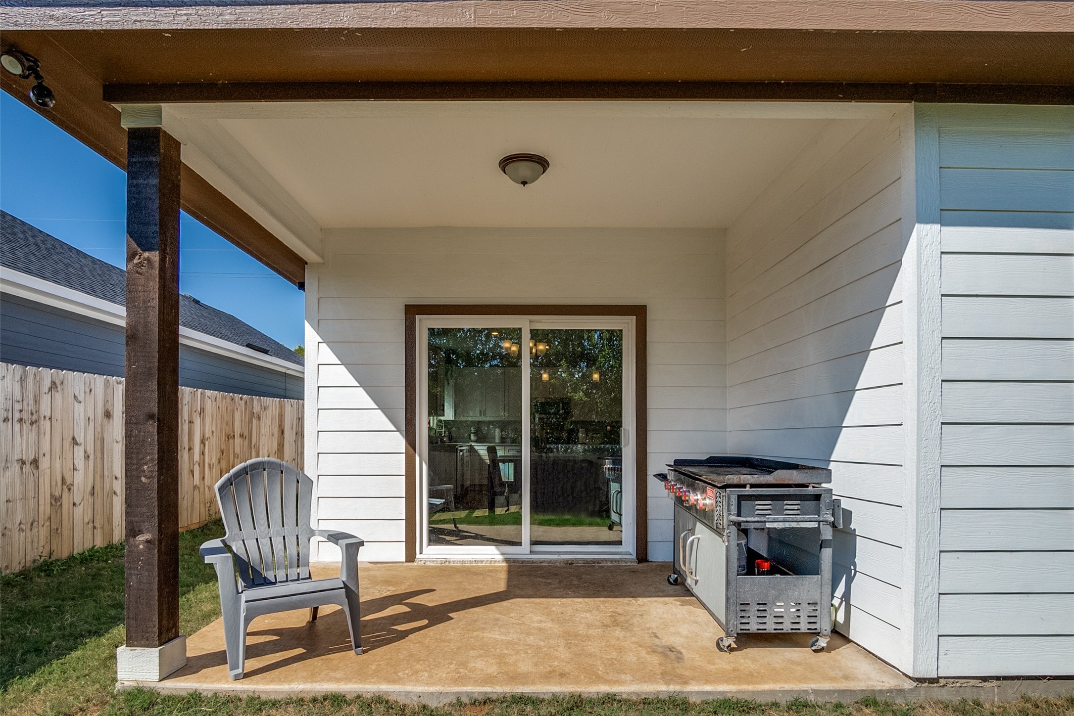 2303 Pedernales Court Granbury TX 76048