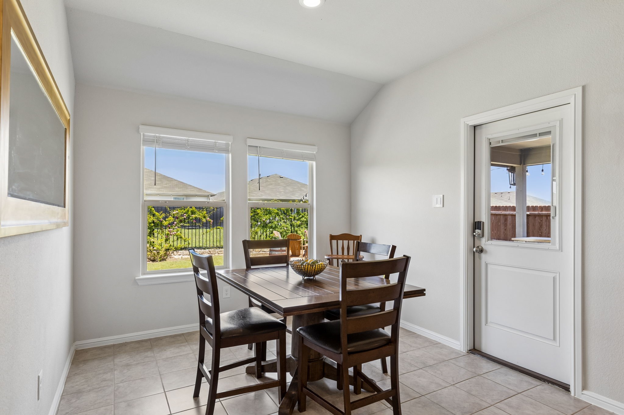 16616 Porterfield Lane Justin TX 76247