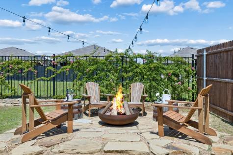 16616 Porterfield Lane Justin TX 76247
