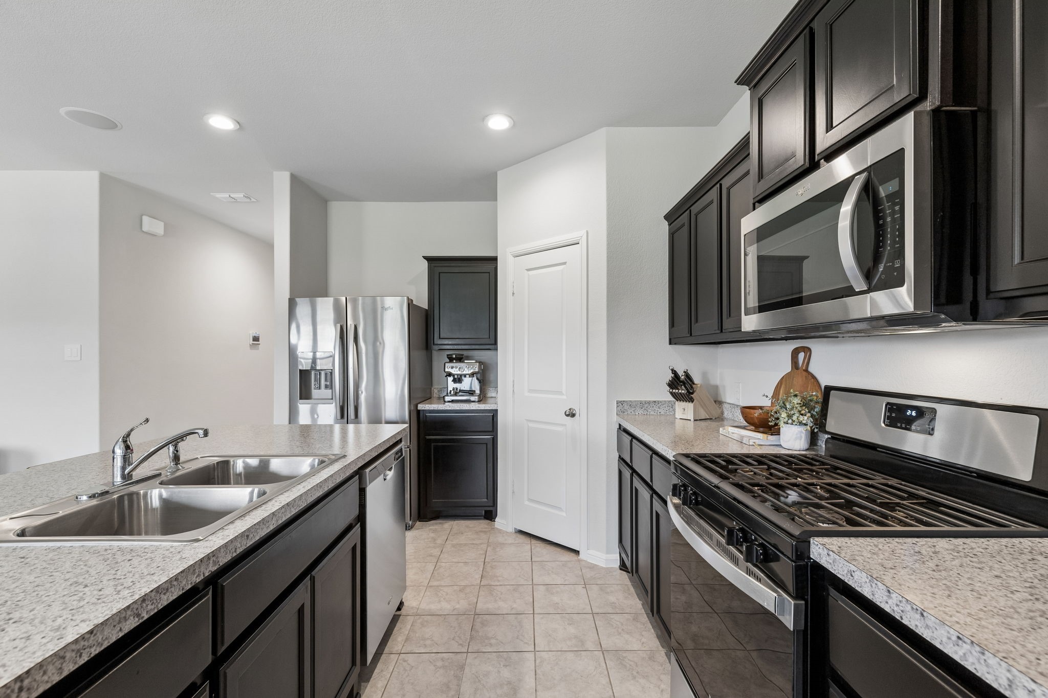 16616 Porterfield Lane Justin TX 76247