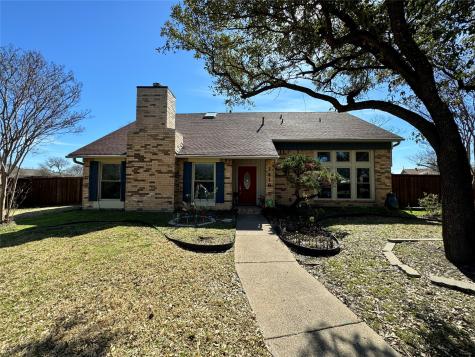 2610 Fallcreek Circle Carrollton TX 75006