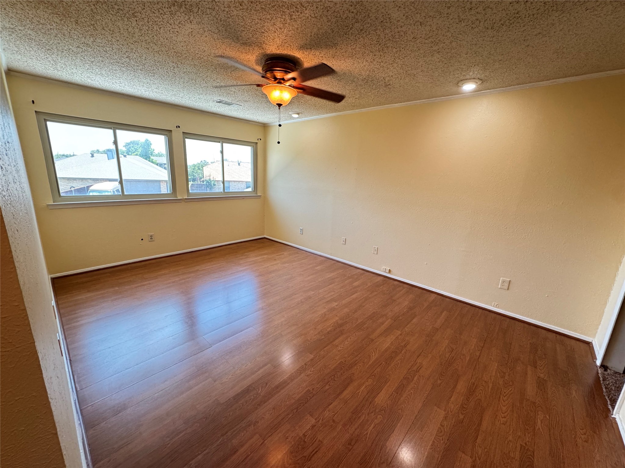 2610 Fallcreek Circle Carrollton TX 75006