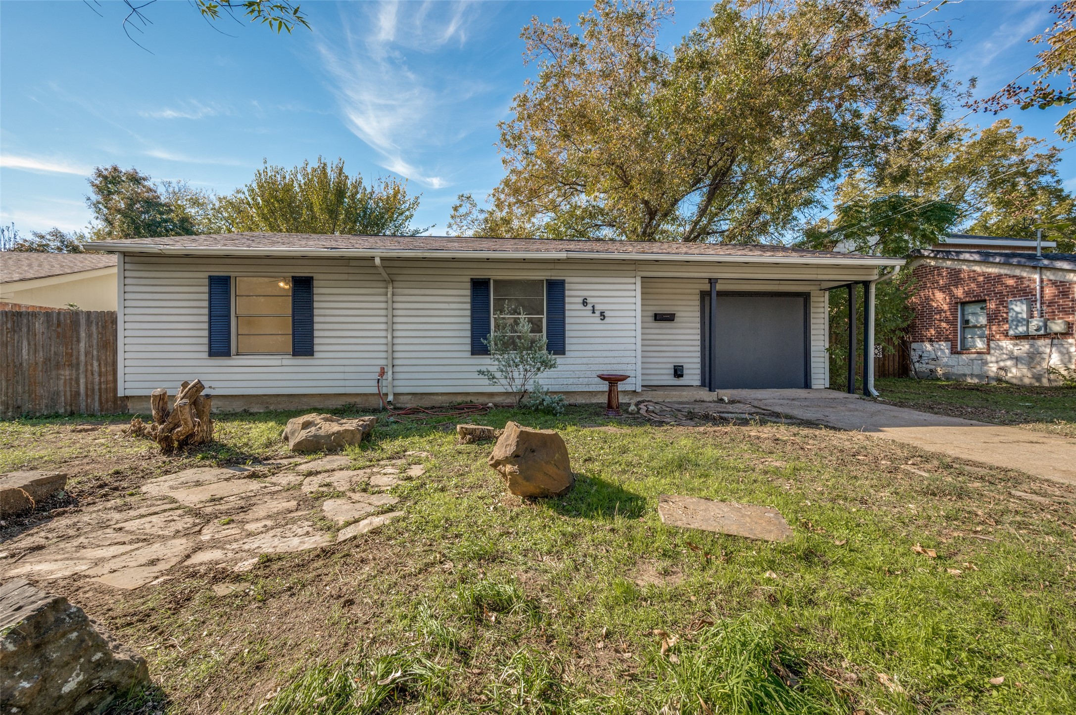 615 Thompson Street Irving TX 75061
