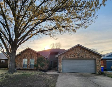7005 Fall Creek Court Watauga TX 76148