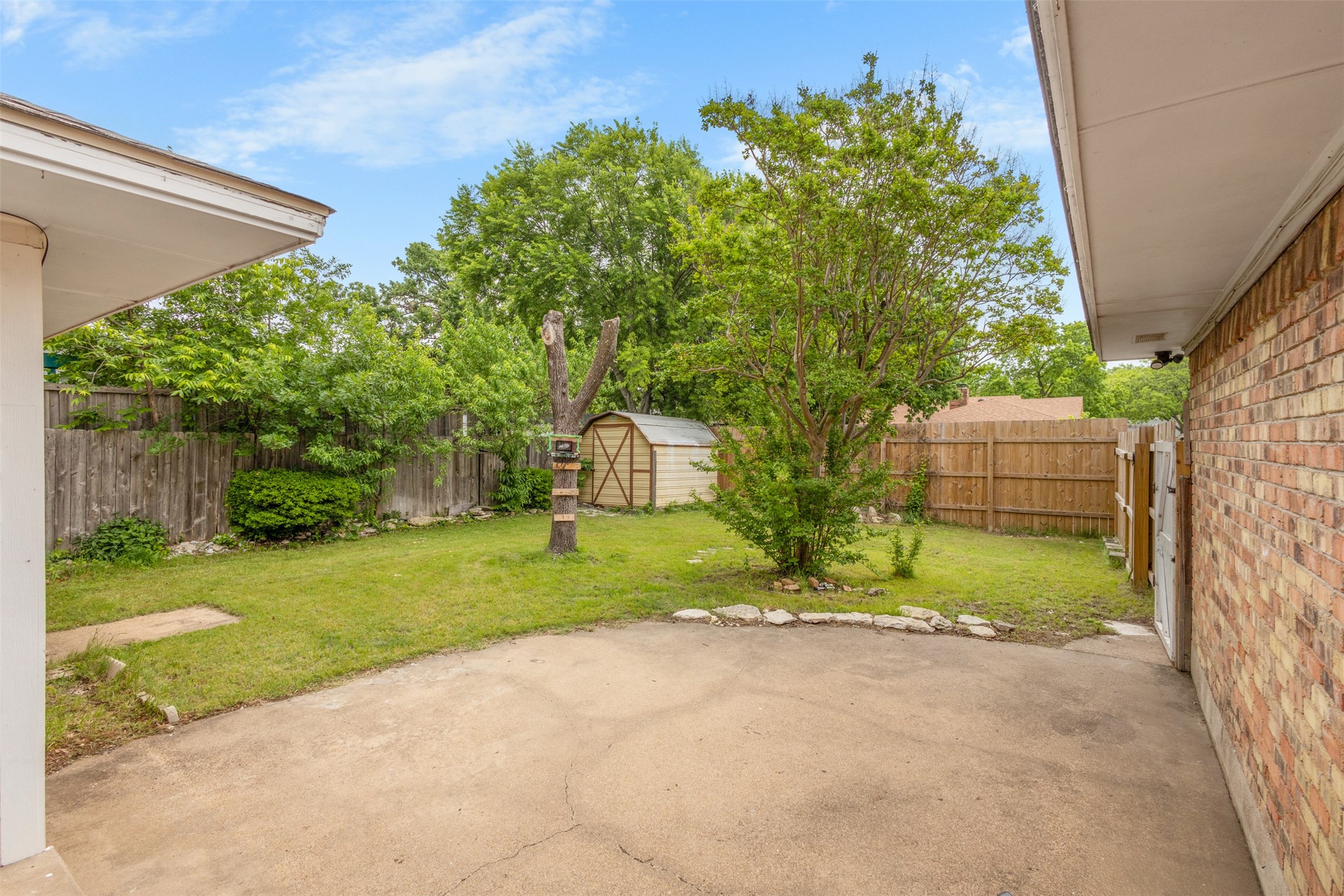 214 S Alexander Avenue Duncanville TX 75116