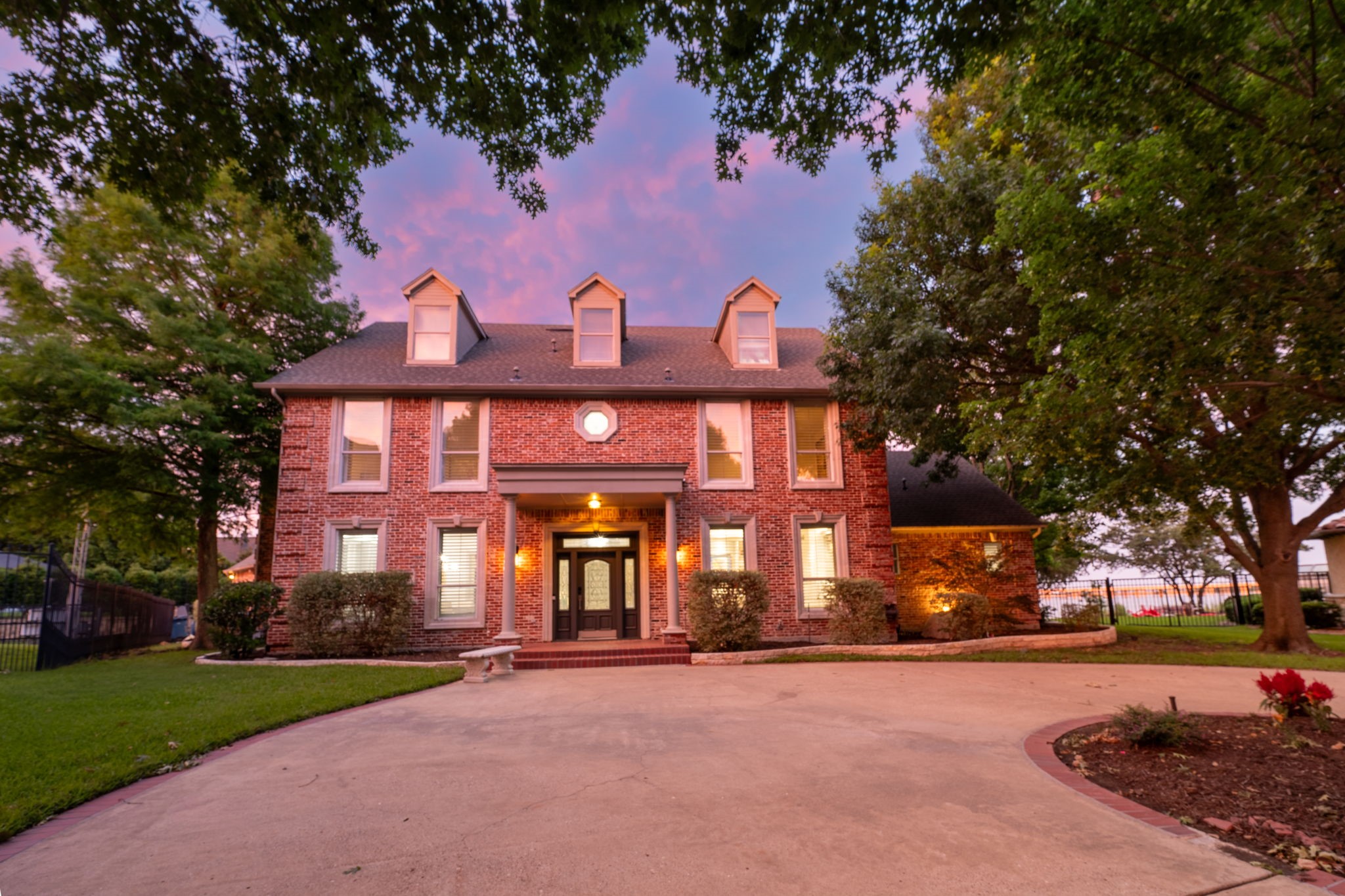 4206 Shadybrook Lane Rowlett TX 75088