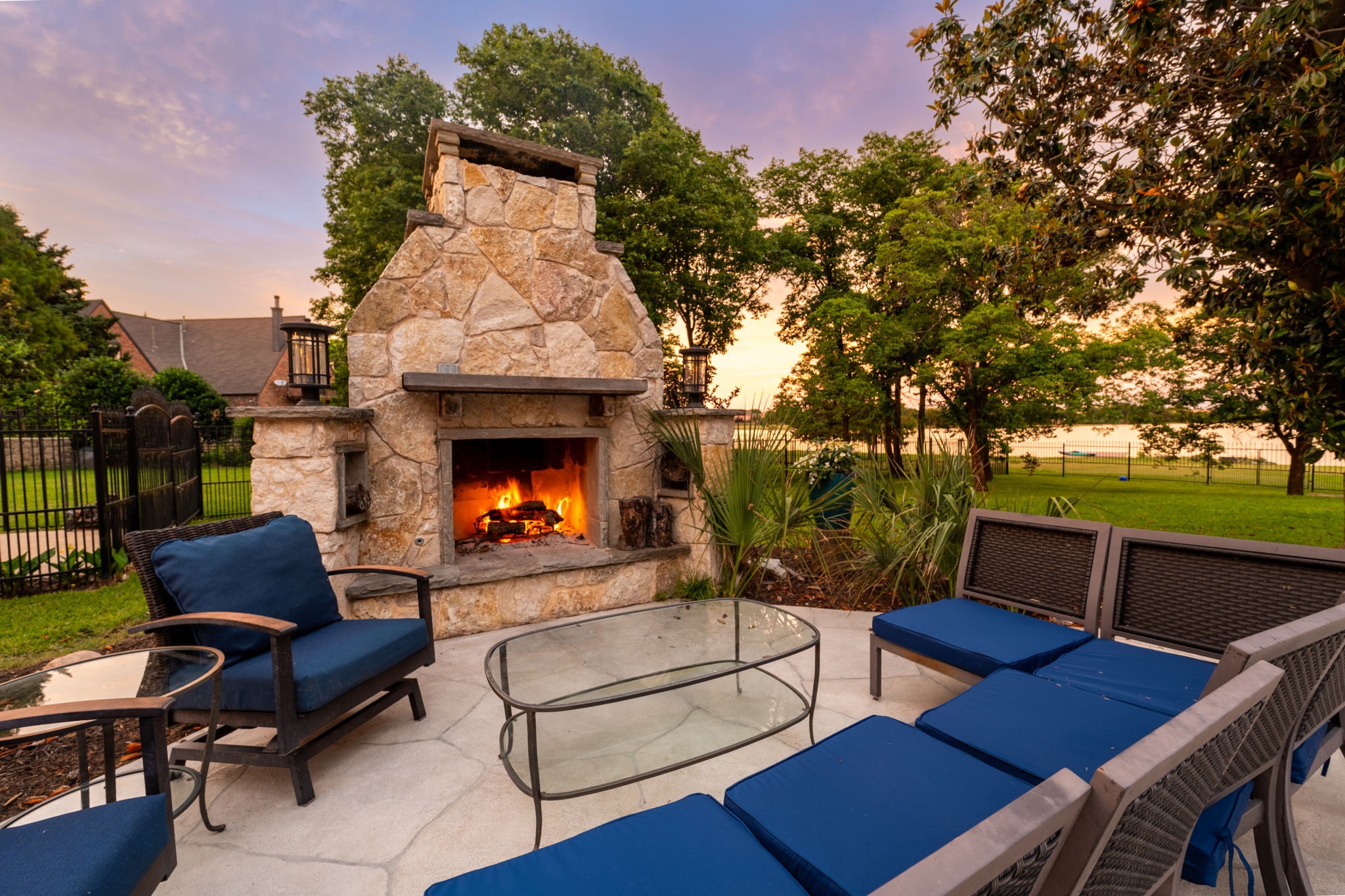 4206 Shadybrook Lane Rowlett TX 75088