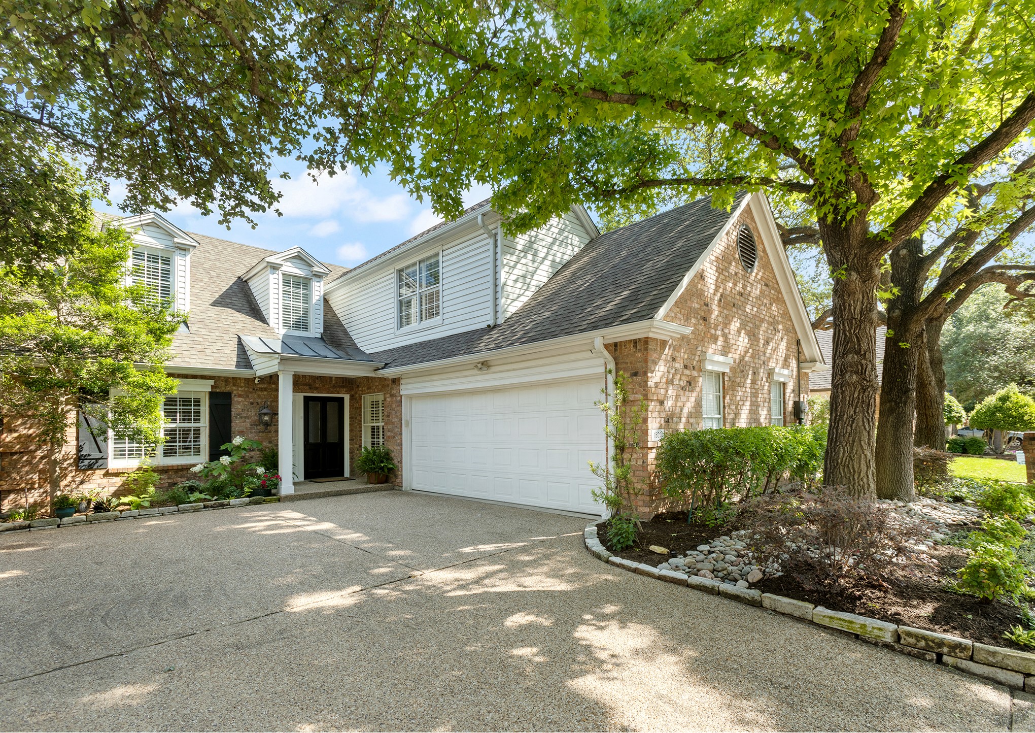 1520 Waterside Court Dallas TX 75218