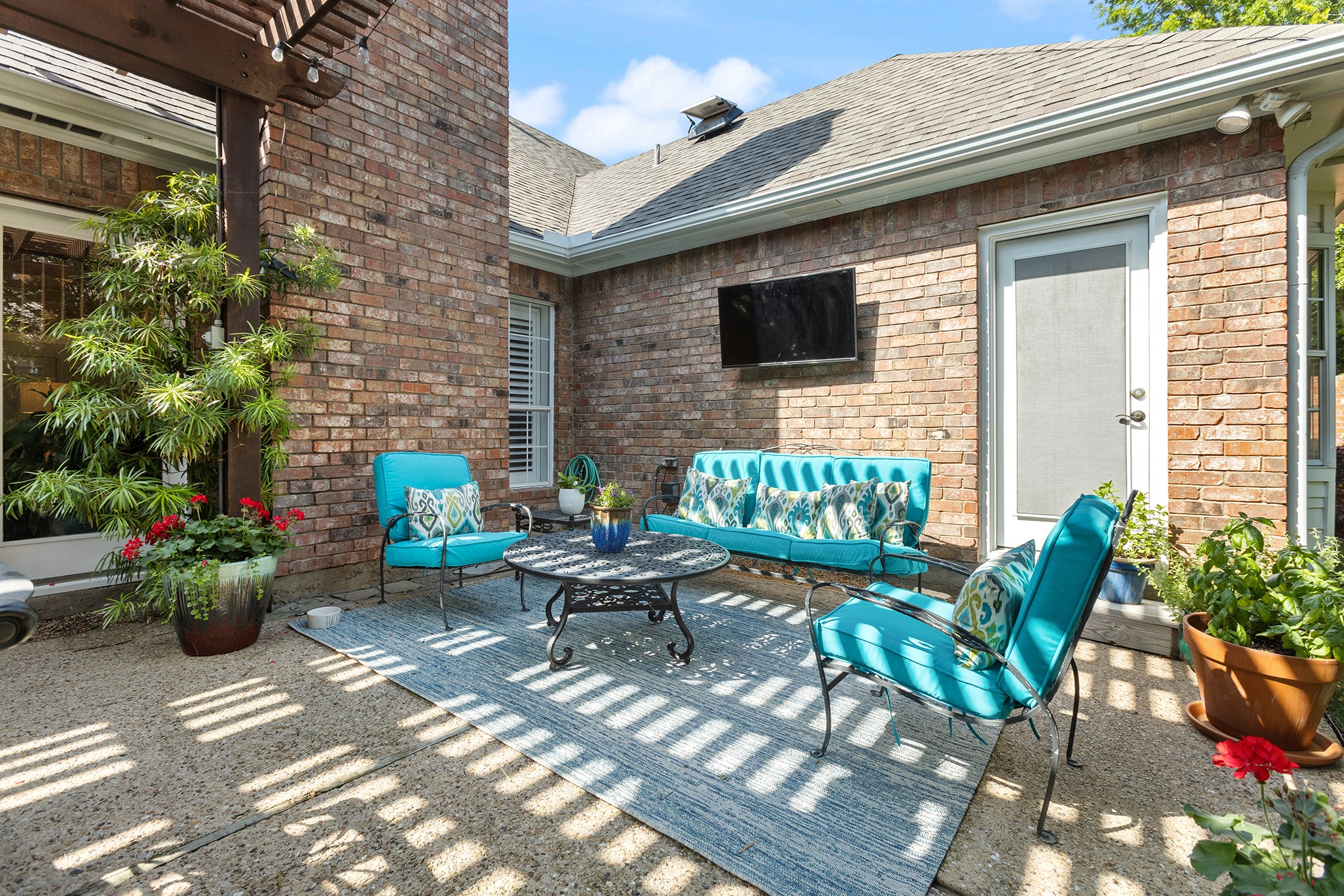 1520 Waterside Court Dallas TX 75218