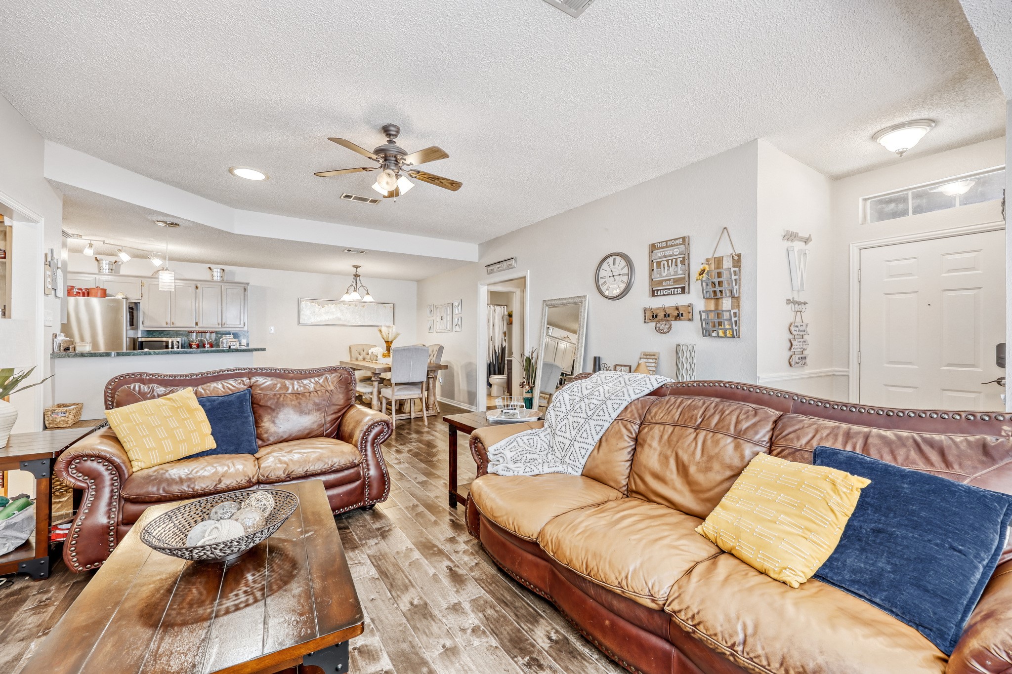902 Teakwood Lane Desoto TX 75115