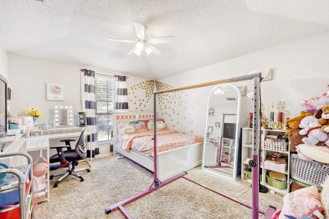 902 Teakwood Lane Desoto TX 75115