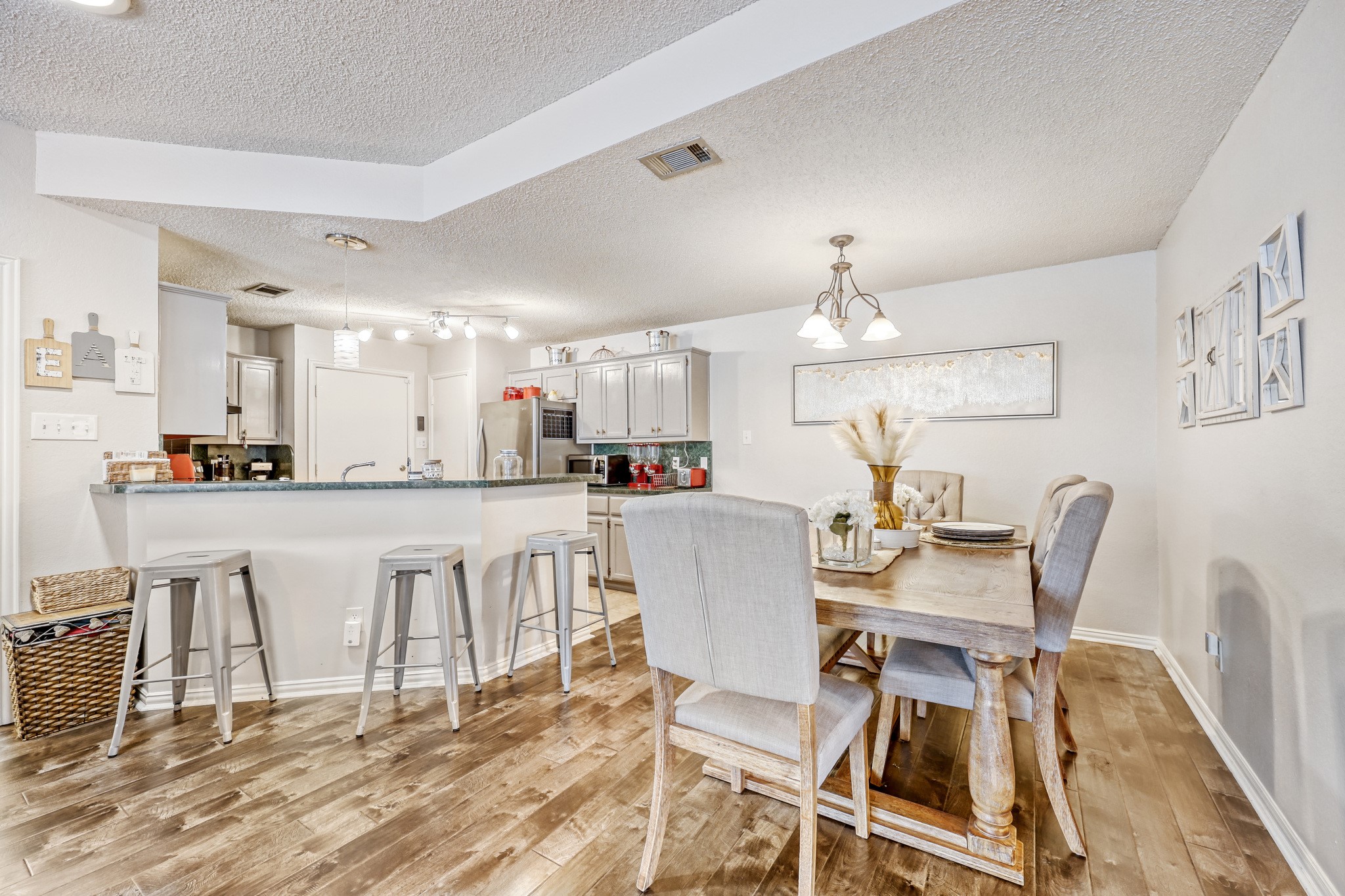 902 Teakwood Lane Desoto TX 75115