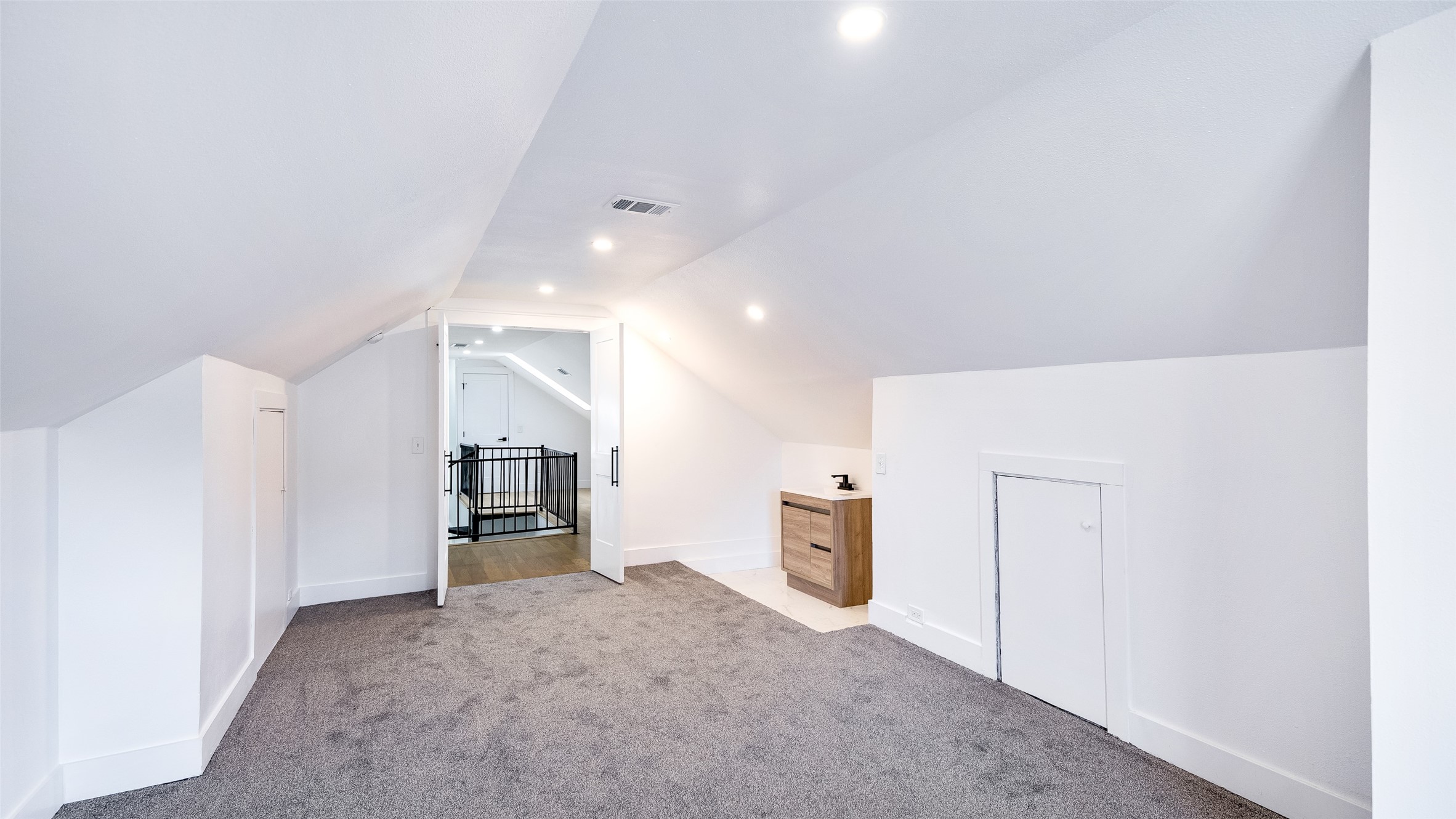 8633 Forest Hills Boulevard Dallas TX 75218