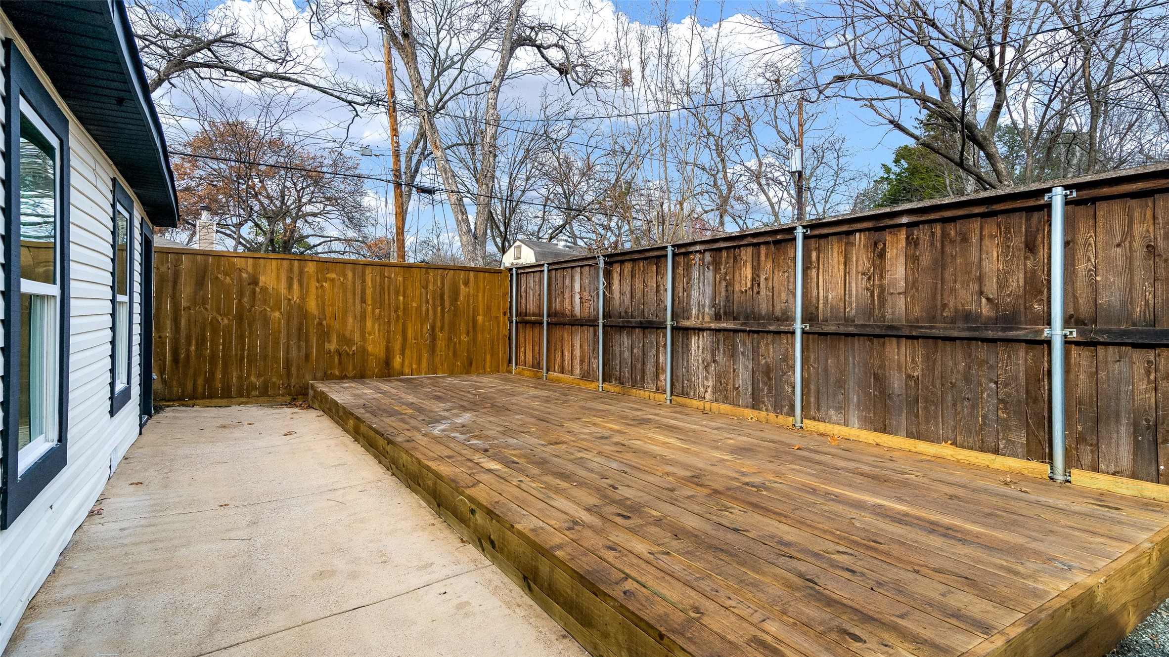 8633 Forest Hills Boulevard Dallas TX 75218
