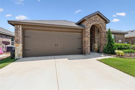 1811 Princeton Avenue Farmersville TX 75442