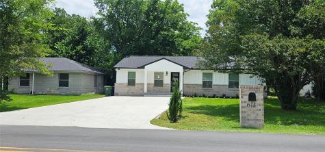 614 E Farmers Road Seagoville TX 75159
