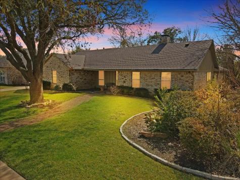 2921 Deep Valley Trail Plano TX 75075