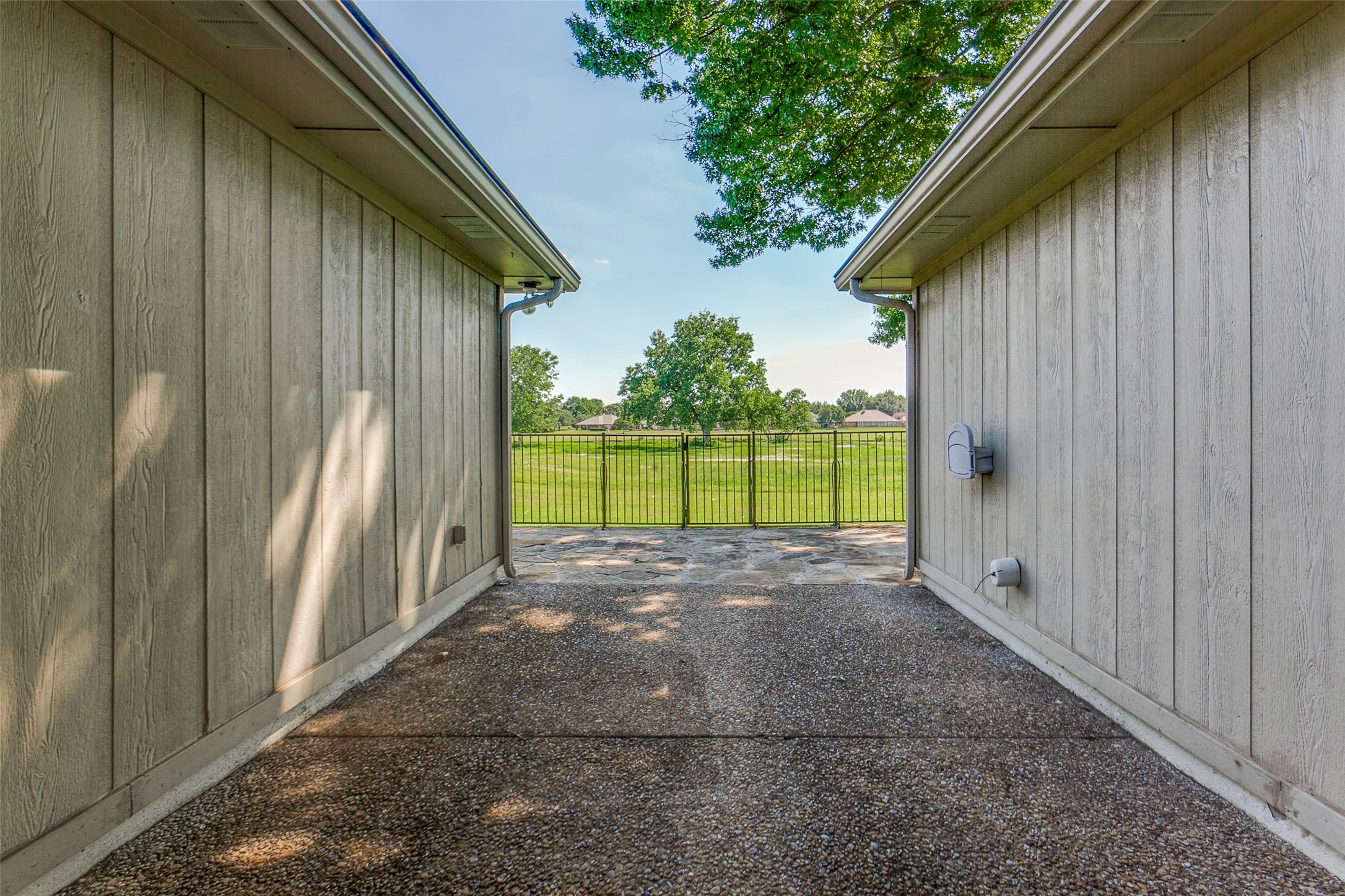 2713 Laurel Oaks Drive Garland TX 75044
