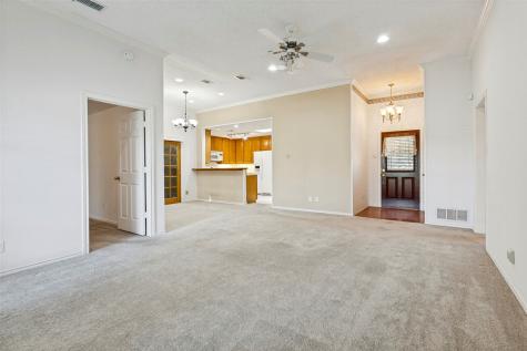 2713 Laurel Oaks Drive Garland TX 75044