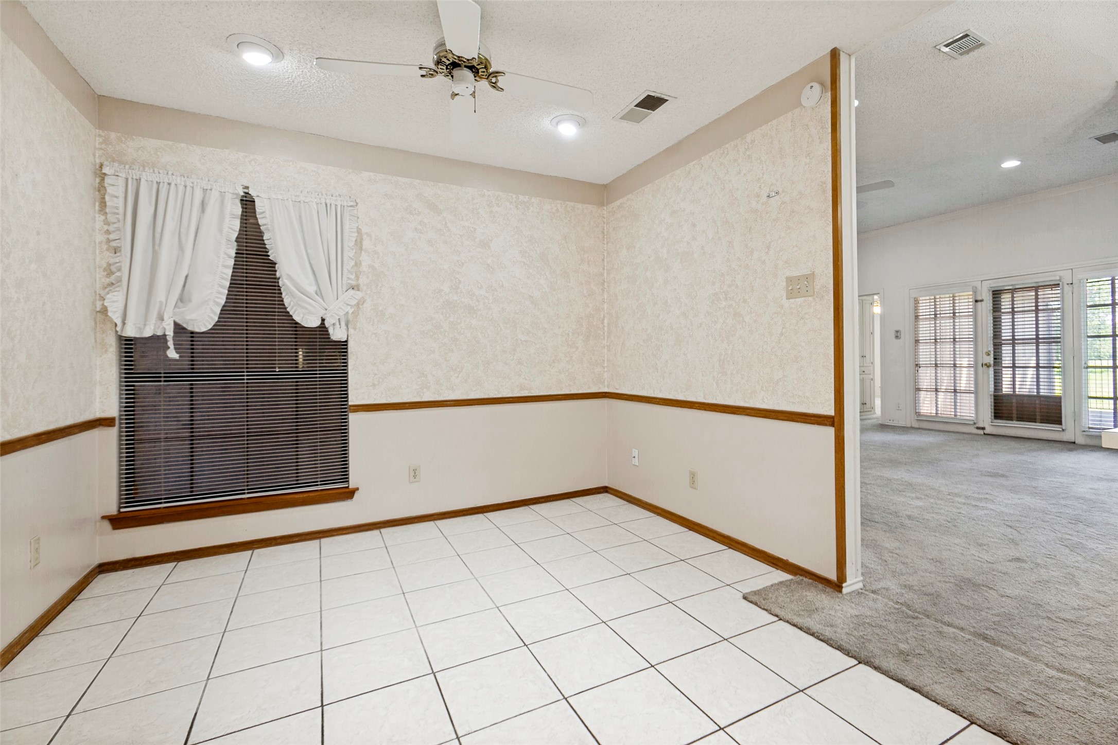 2713 Laurel Oaks Drive Garland TX 75044