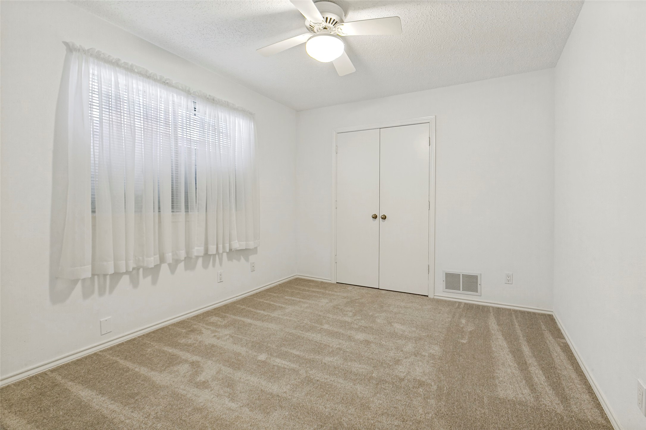 2713 Laurel Oaks Drive Garland TX 75044