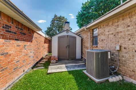 2713 Laurel Oaks Drive Garland TX 75044