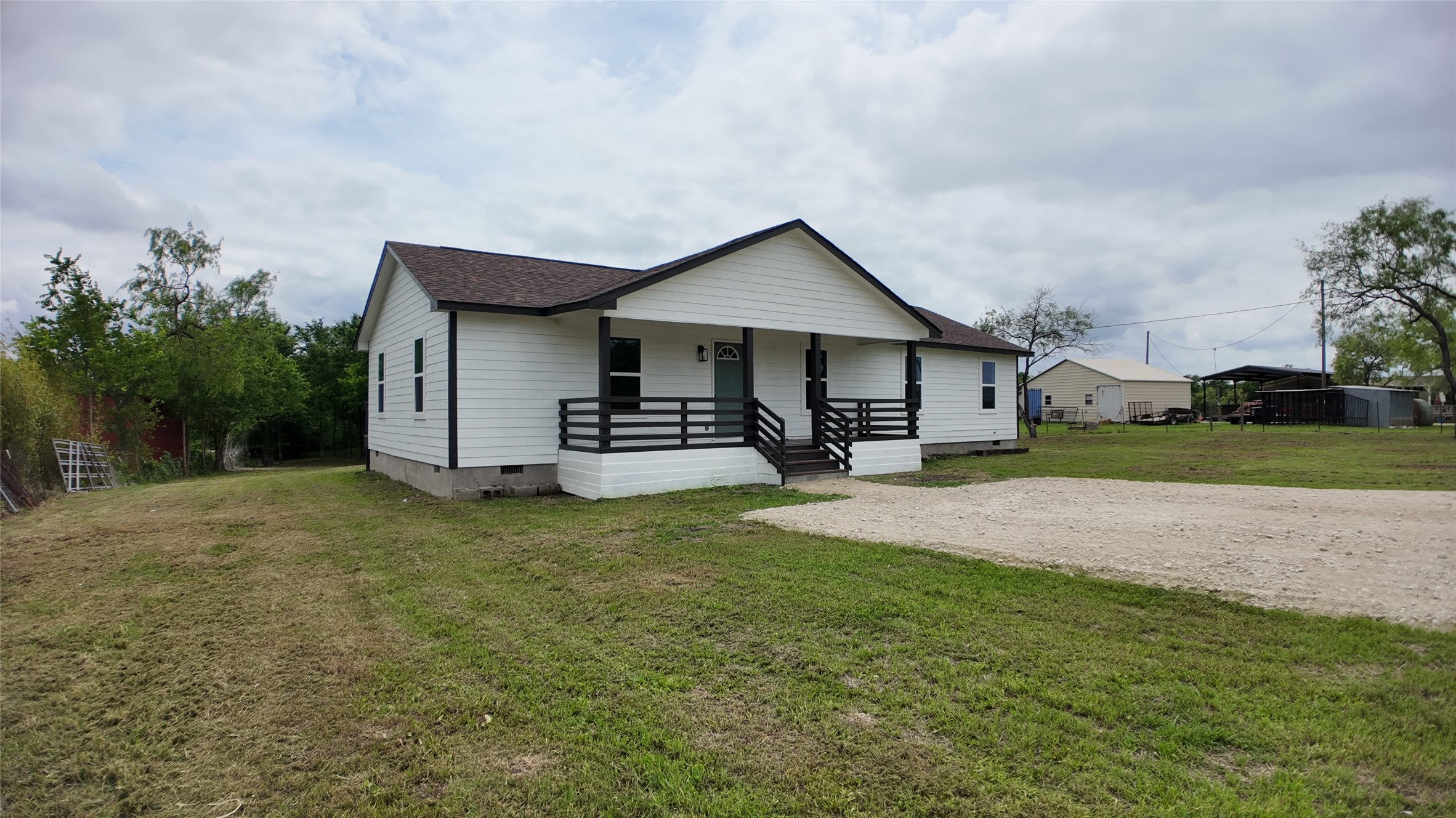 3037 County Road 0018 Corsicana TX 75110