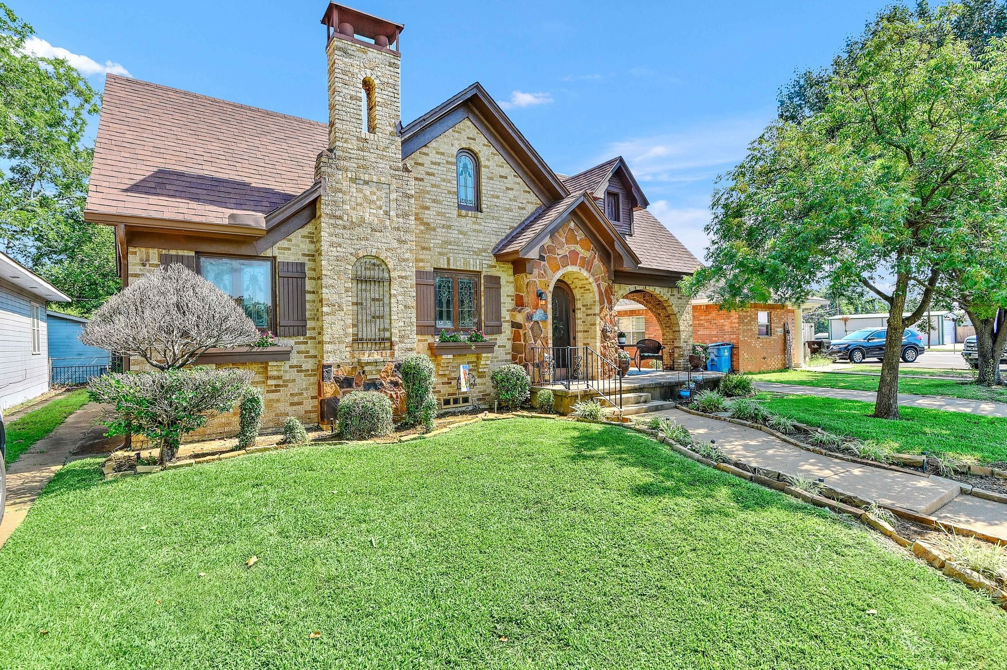 815 W Woodard Street Denison TX 75020