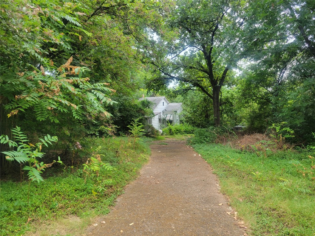 1537 Five Mile Drive Dallas TX 75216