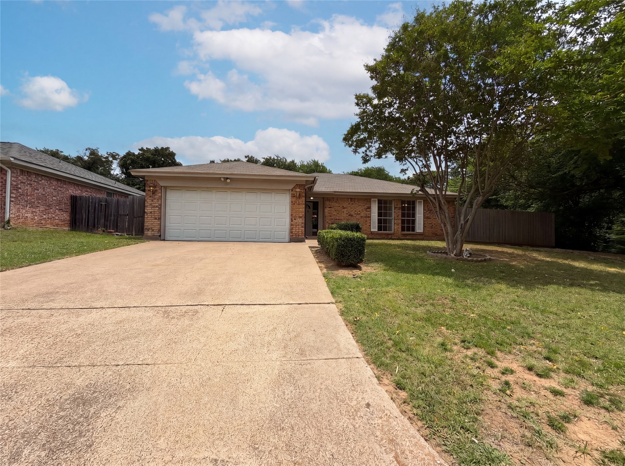 6505 Big Springs Drive Arlington TX 76001