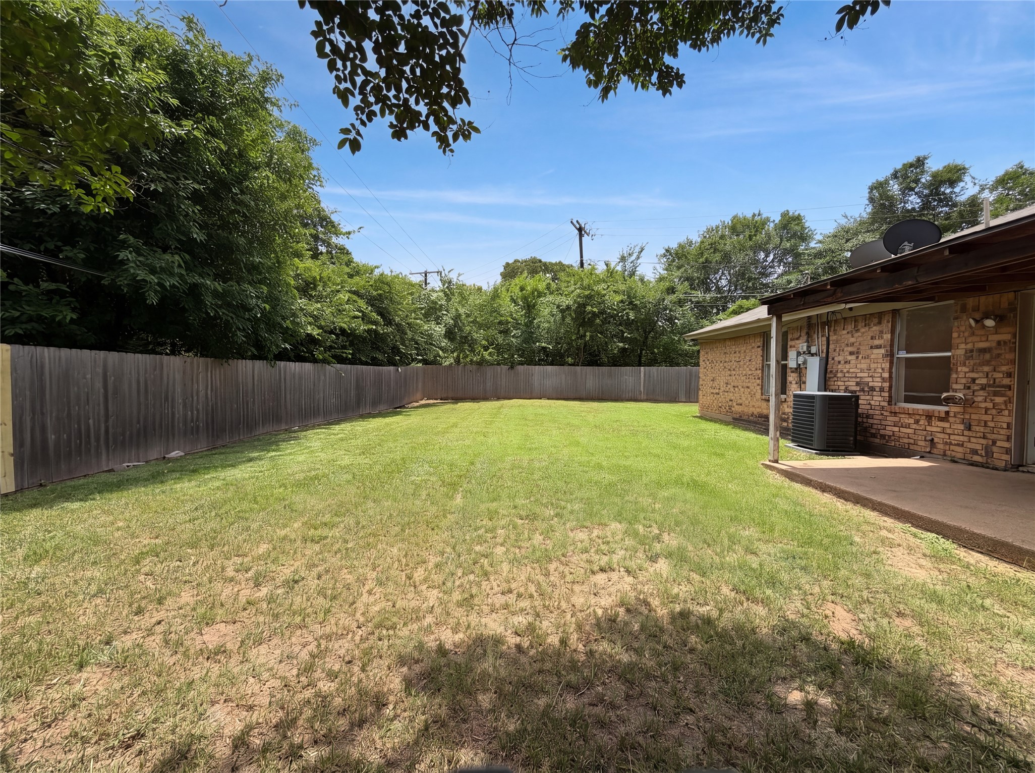 6505 Big Springs Drive Arlington TX 76001