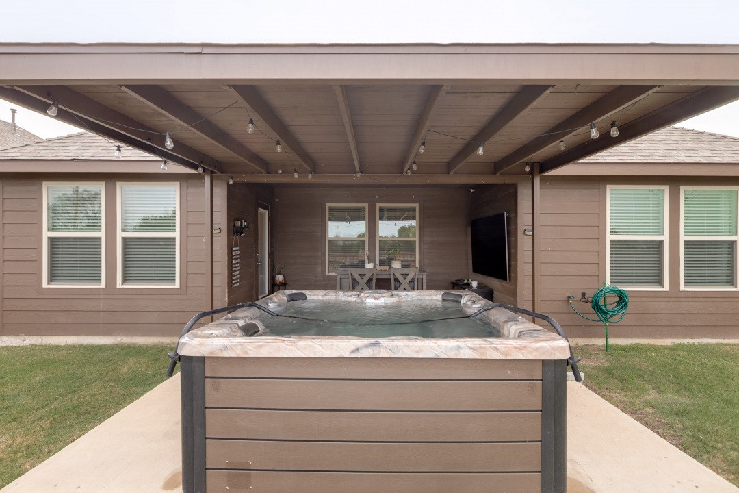 1009 Branding Iron Lane Princeton TX 75407
