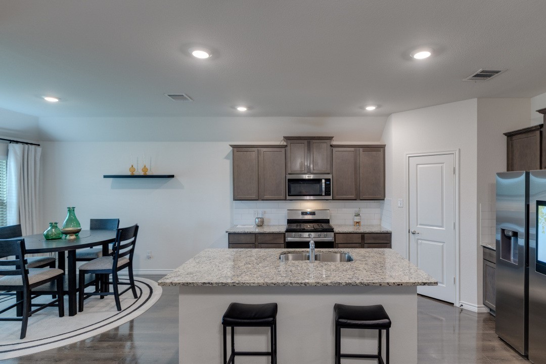 1009 Branding Iron Lane Princeton TX 75407