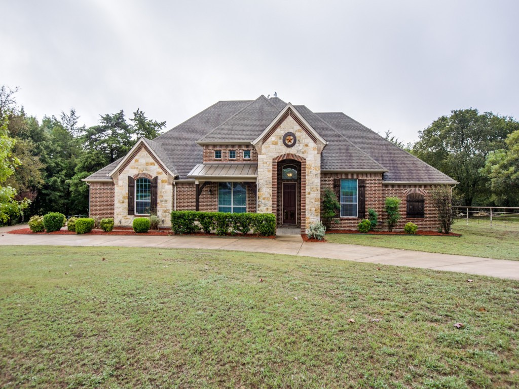 204 Oak Branch Trail Waxahachie TX 75167