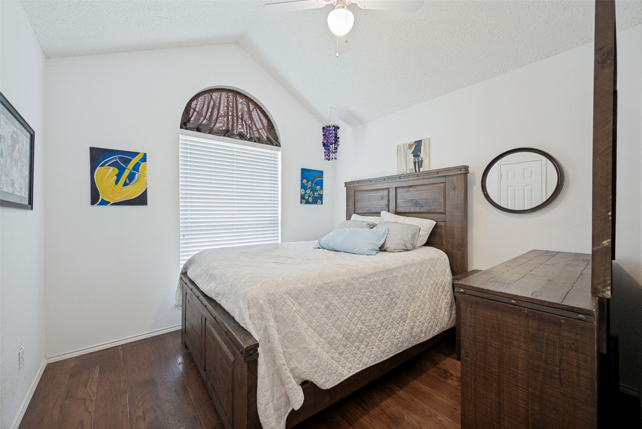 1825 Yorkshire Street Fort Worth TX 76134