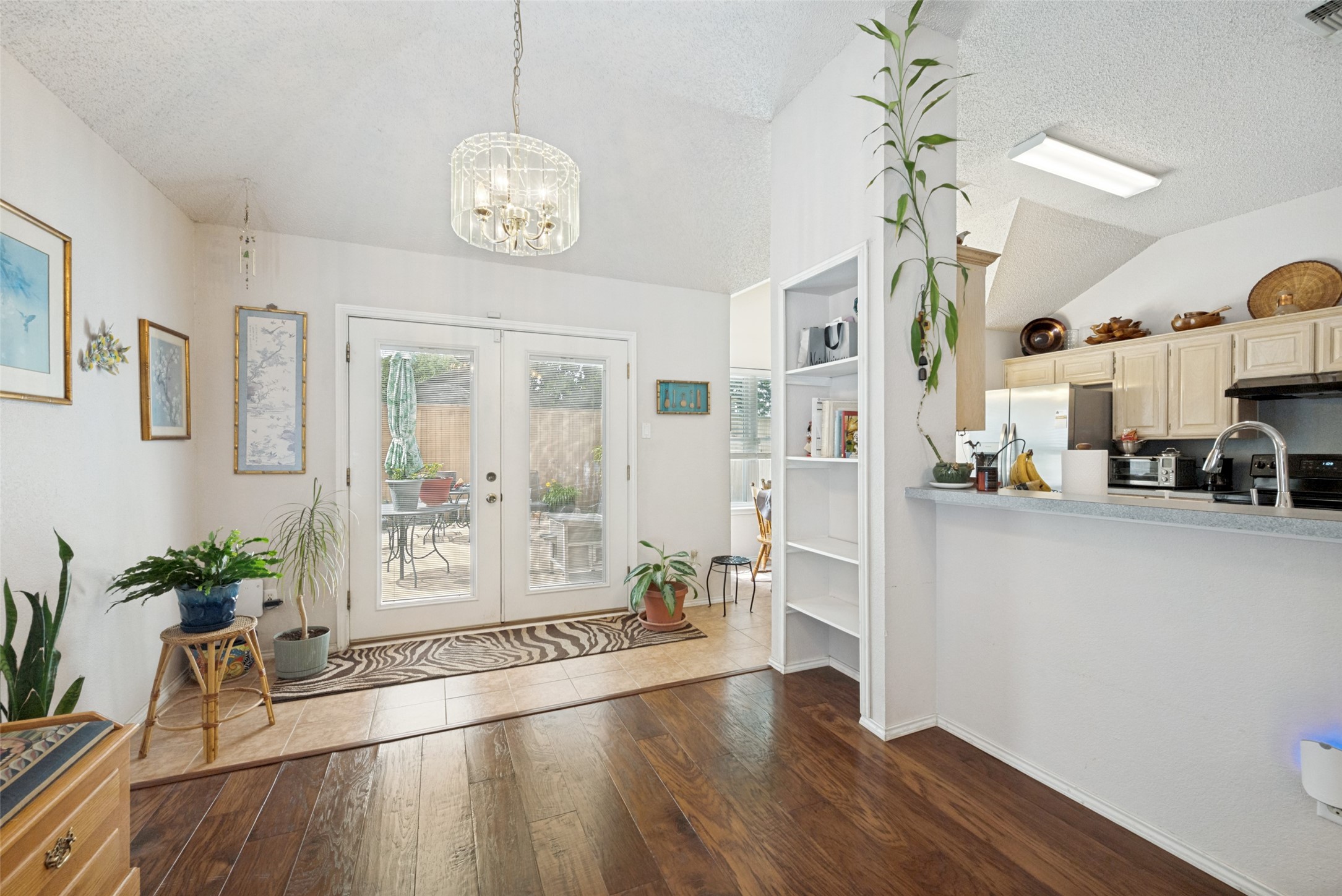1825 Yorkshire Street Fort Worth TX 76134