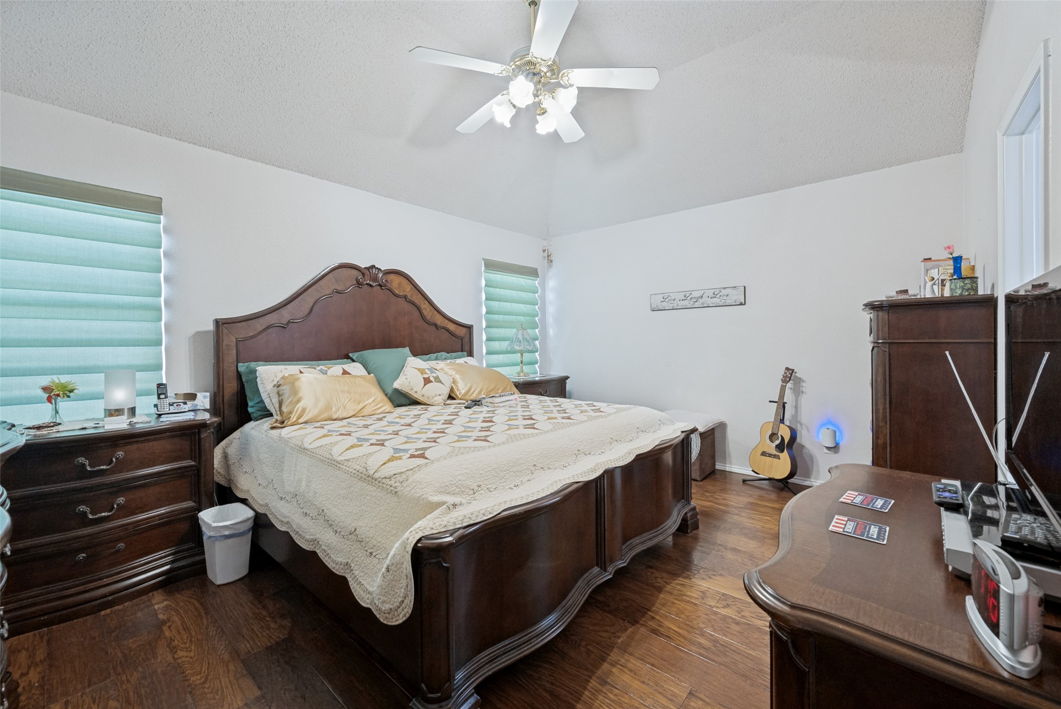 1825 Yorkshire Street Fort Worth TX 76134