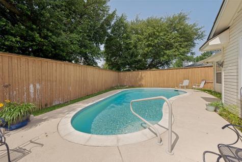 1825 Yorkshire Street Fort Worth TX 76134