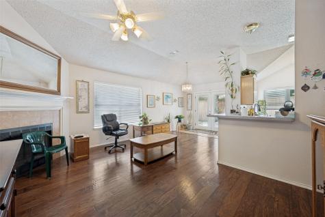 1825 Yorkshire Street Fort Worth TX 76134