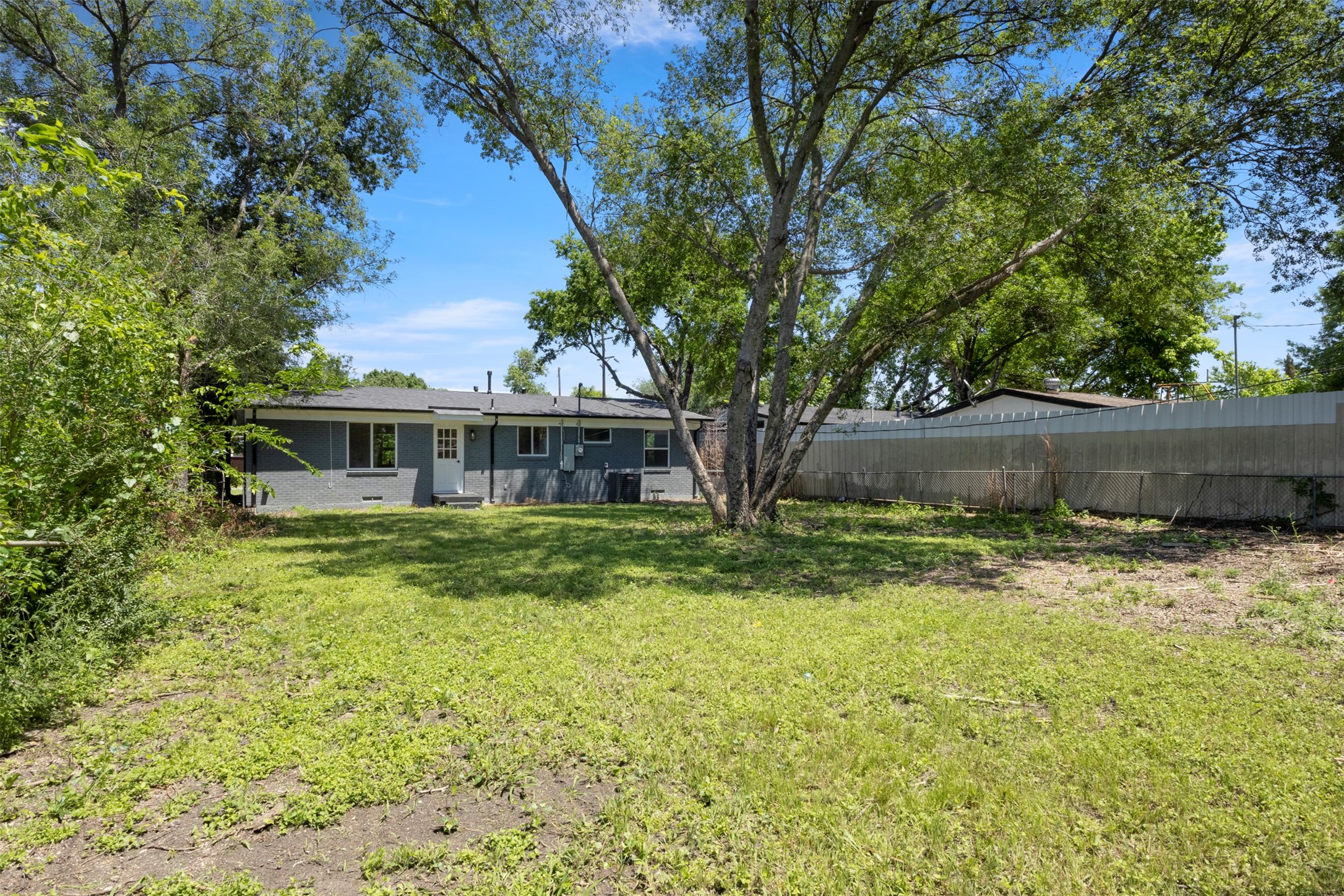10325 Maylee Boulevard Dallas TX 75228