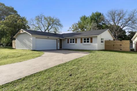 4633 Lynnacre Drive Dallas TX 75211