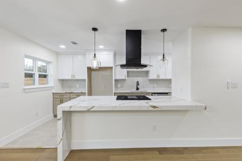 4633 Lynnacre Drive Dallas TX 75211
